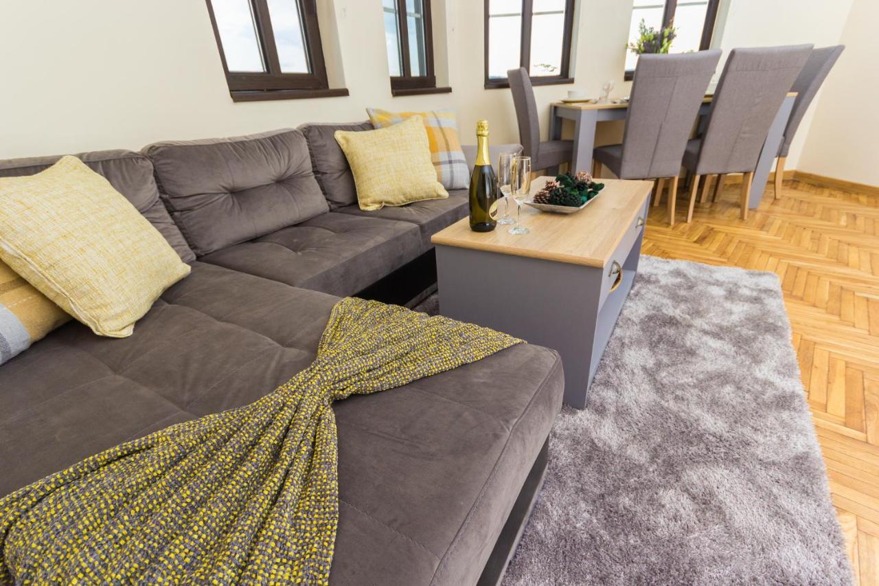 Apartment Zdravets, In The Heart Of The Old City Велико-Тирново Екстер'єр фото
